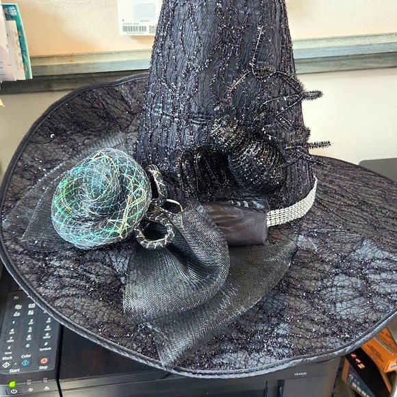 Black Embellished Sparkly Witch Hat - Picture 5 of 6